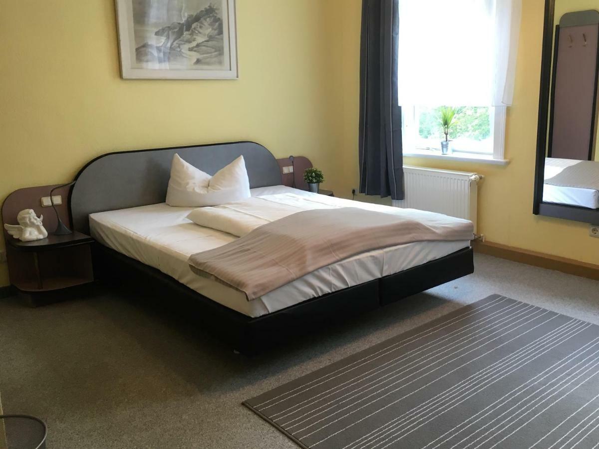 Hopfengrund Hotell Arnstadt Eksteriør bilde