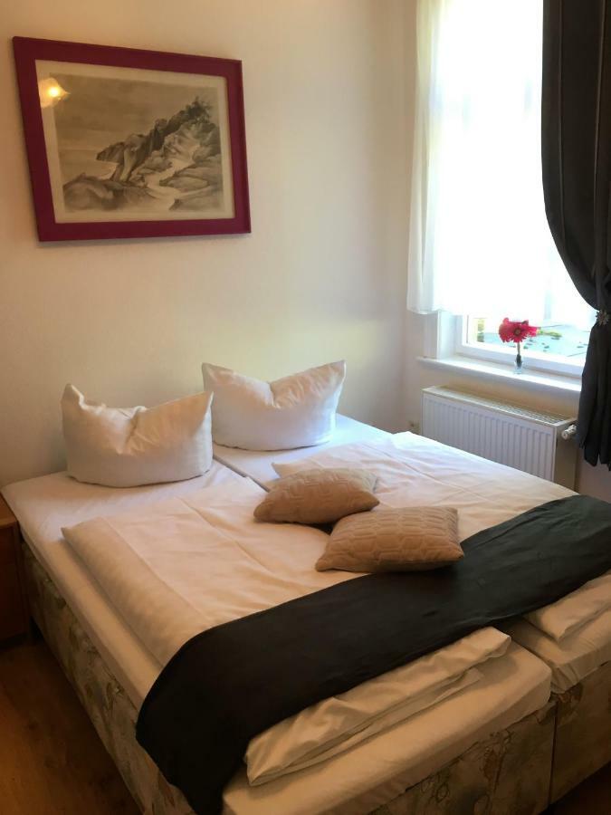 Hopfengrund Hotell Arnstadt Eksteriør bilde